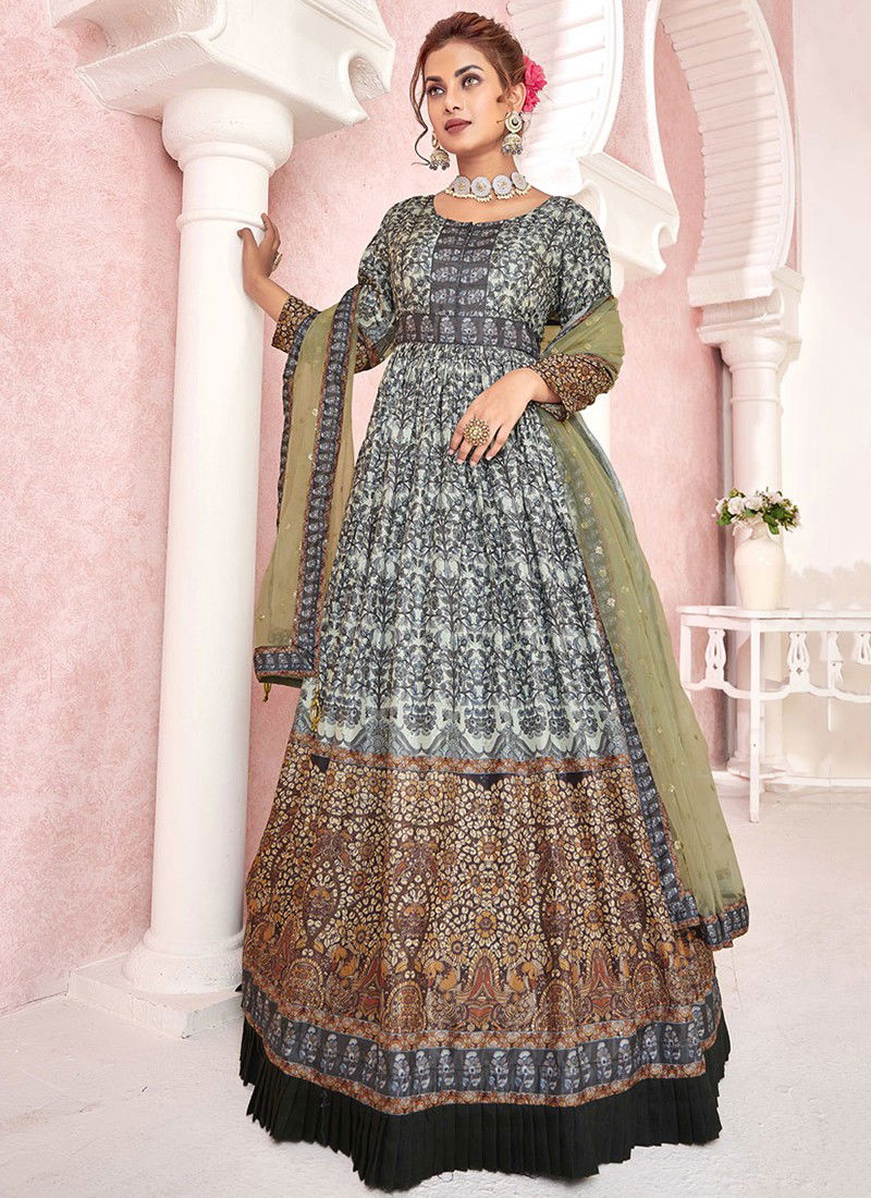 Black Colour Kimaya Function Wear Wholesale Gown 22001