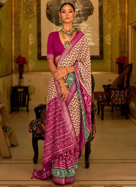 Cream And Purple Colour Mangalkari Exclusive Wear Wholesale Silk Sarees 524 A