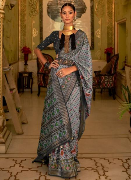 Gray Colour Mangalkari Exclusive Wear Wholesale Silk Sarees 522 C
