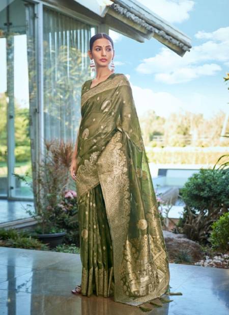 Green Colour Madhura By Monjolika Simar Silk Wedding Saree Suppliers In Mumbai 6601