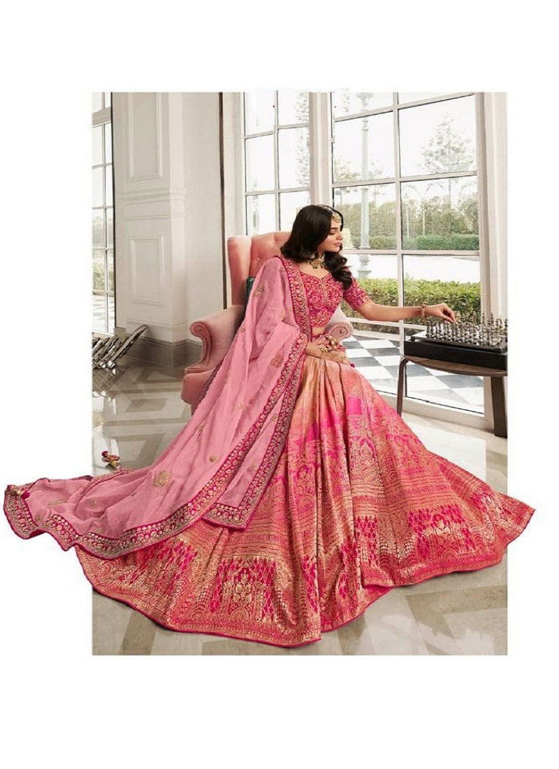 Light Pink Colour Royal Vol 31 Bridal Lehenga Choli Catalog 1024