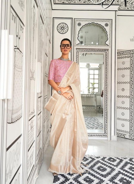 Off White Colour Knoorie By Rajtex Moss Chiffon Handloom Weaving Saree Exporters In India 387005