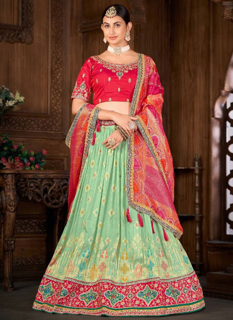 Pista SSS Hit Designer Festive Wear Wholesale Designer Lahenga Choli 2005