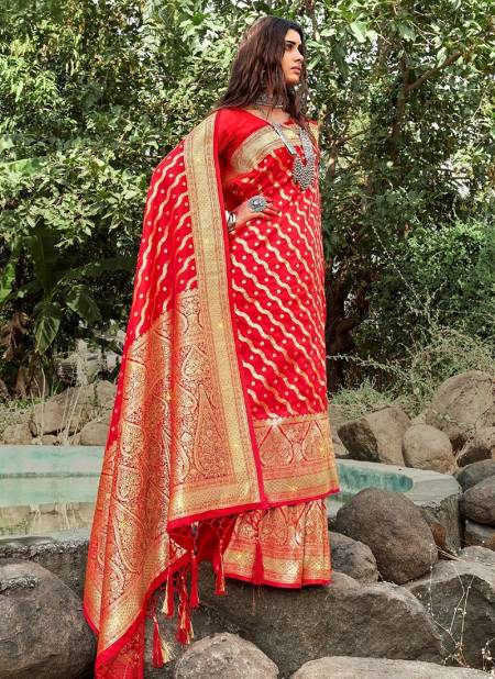 Red Colour kanya Sangam Festive Wear Wholesale Banarasi Silk Sarees Catalog 1004
