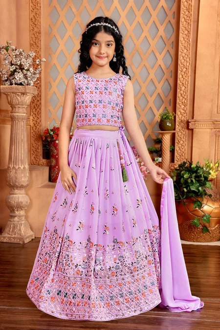 Aaradhna 653 Kids Star Georgette Thread Work Kids Girls Lehenga Choli