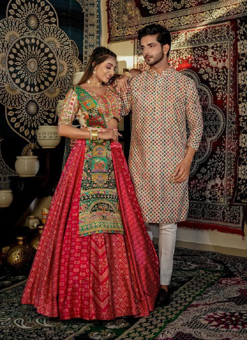 Wholesale Lehenga: Designer Lehenga catalog Supplier Surat Market