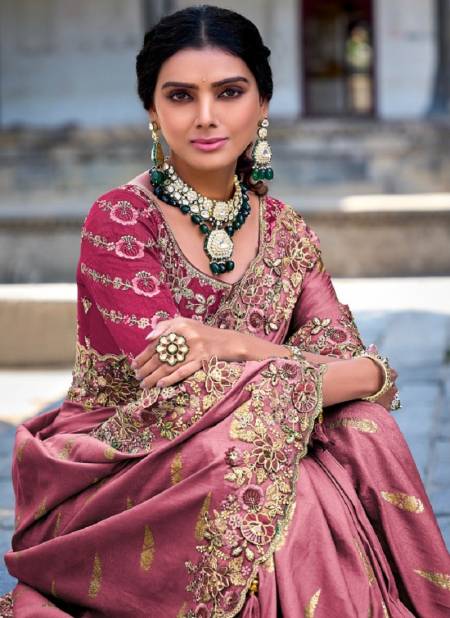 Buy wholesale sarees, kurtis, Lehenga Choli from Fab Funda Surat India