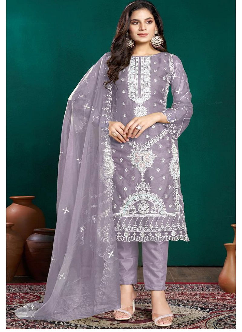 Bilqis B 92 A to D Organza Embroidery Pakistani Suit Wholesale Price In Surat
 Catalog