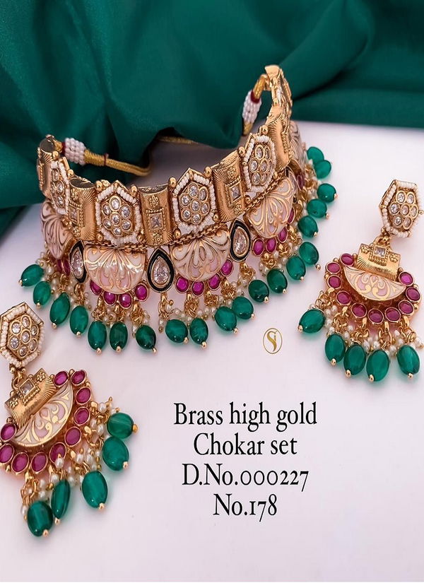 Brass High Gold Bridal Jewellry Chokar Set 8 Wholesale Market in Surat With Price
