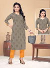 Hirwa Indi Chic Casual Wear Designer Fancy Kurtis With Bottom Collection
