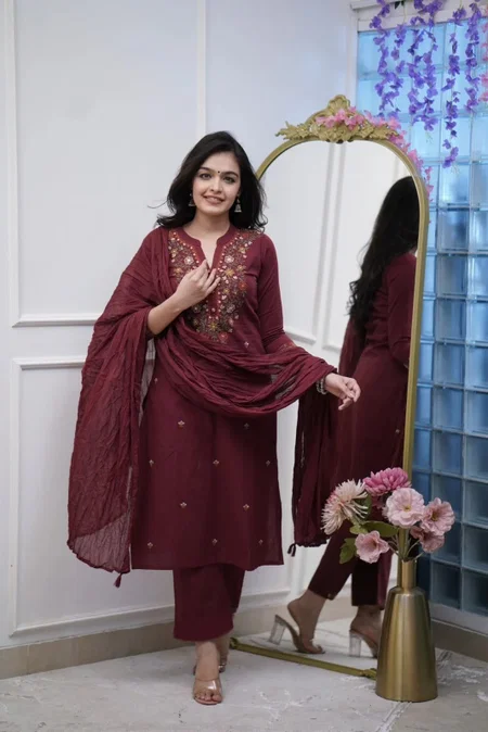 Kf 3105 Kalaai Reyon Slub Kurti With Bottom Dupatta
