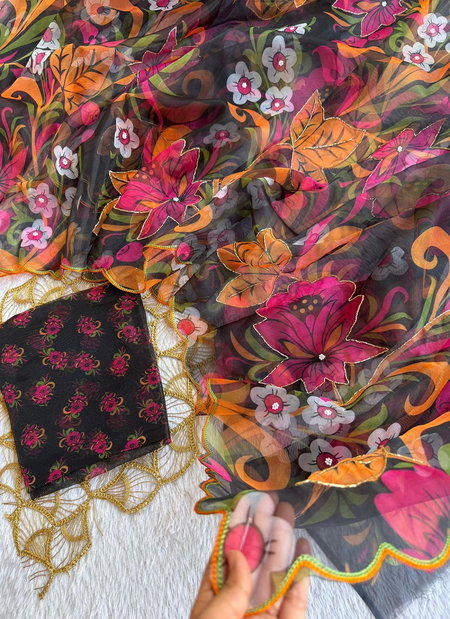 Mann Designer Digital Printed Organza Party Wear Sarees Wholesale Price In Surat
