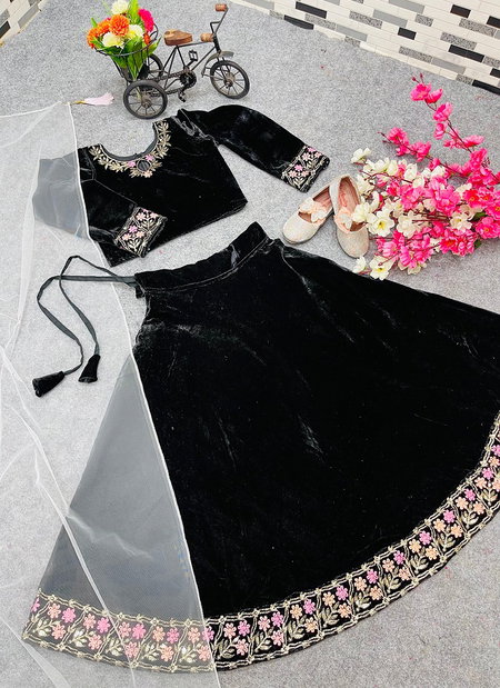 OC 148 Girls Wear Lehenga Choli Kids Wholesale Price In Surat