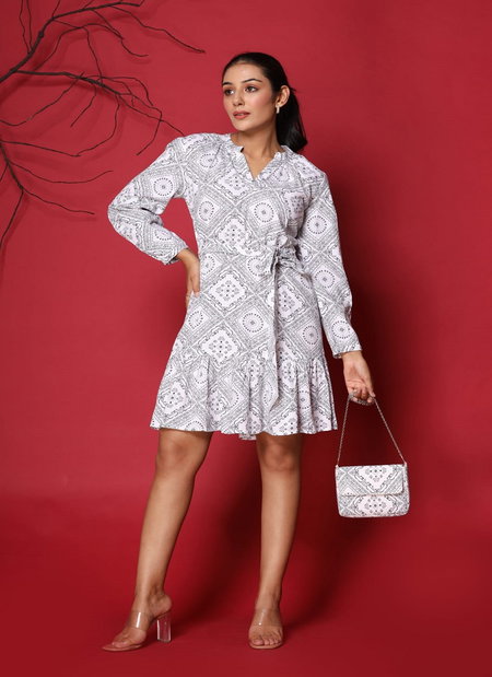 strapless open back dress Edikted Womens Eve Off Shoulder Knit Mini Dress