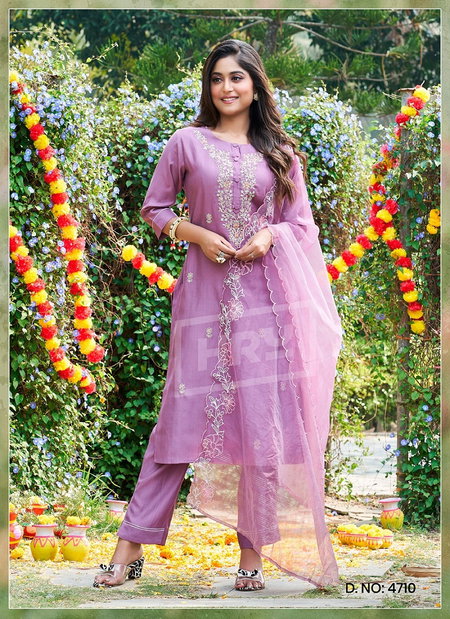 Stree Vol 33 By Hru Viscose Designer Kurti With Bottom Dupatta Wholesale Market In Surat
