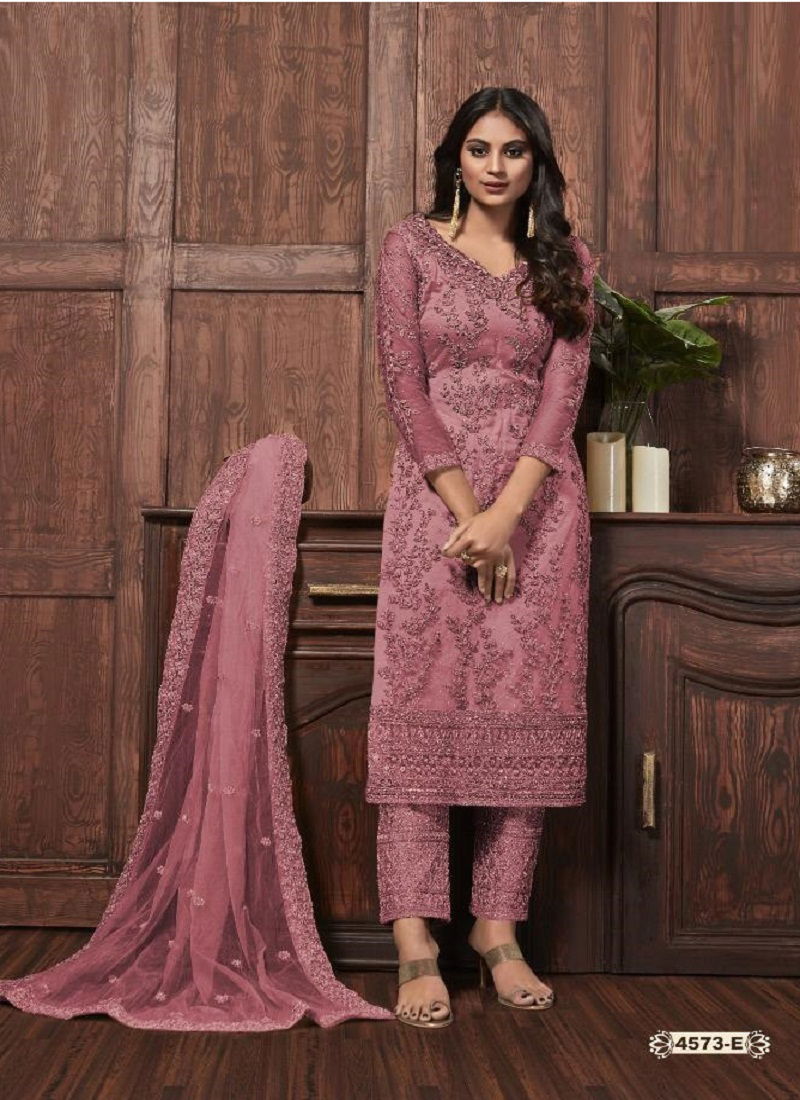 naira ethnic wear
