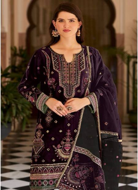 Heavy Designer Embroidered Pakistani Suits at Rs.999/Piece in surat offer  by aashu outfit