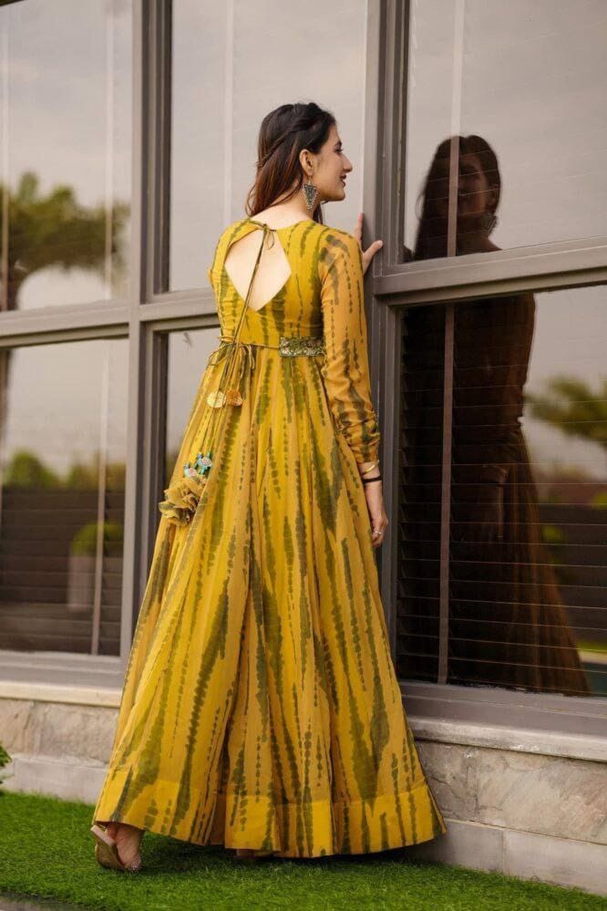 Stylish Maxi Georgette Printed Belt With Gown Catalog