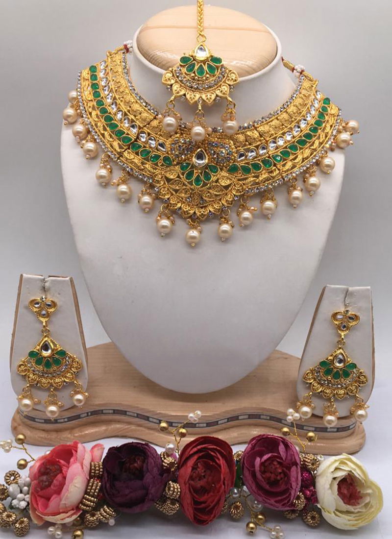 Pretty Wedding Designer Kundan Jewelry Collection