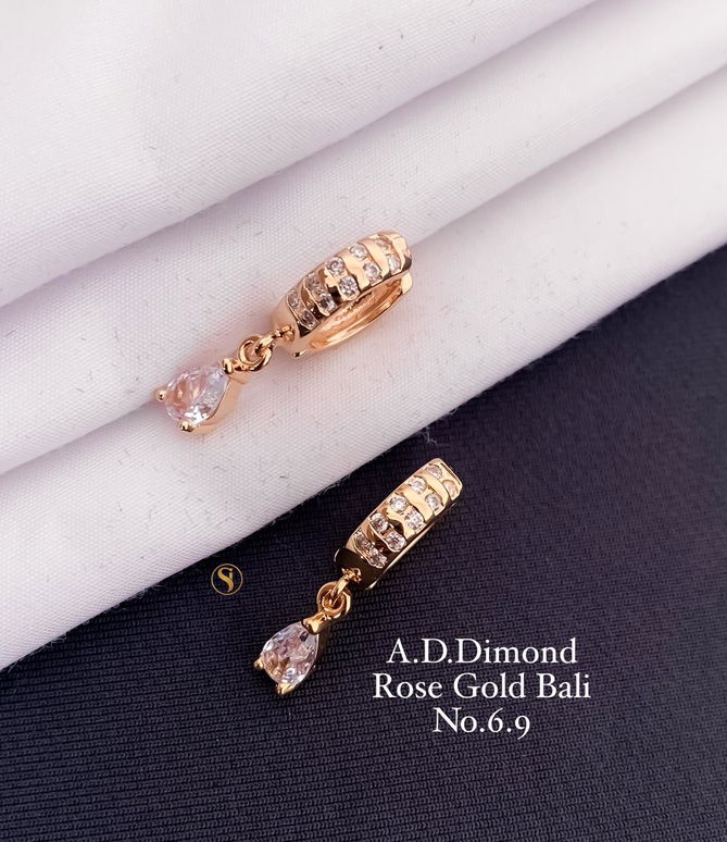 Diamond Rose Gold And Silver Tops Exporters in India