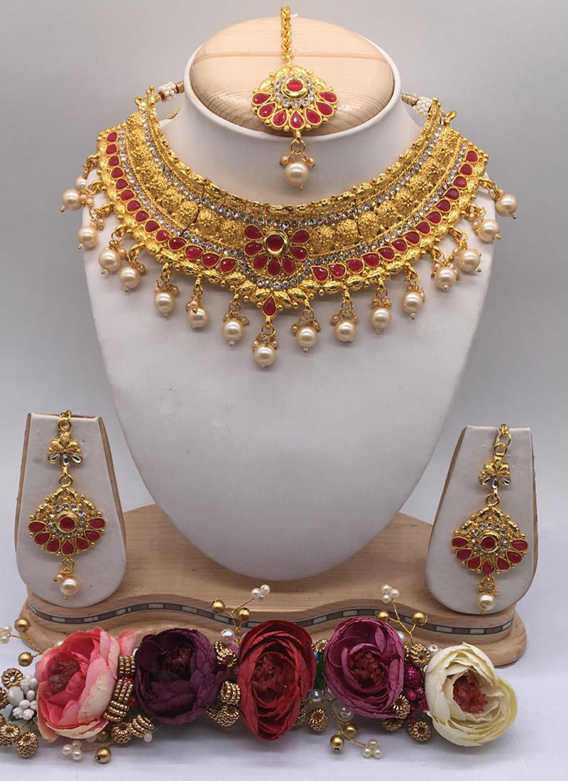 Pretty Wedding Designer Kundan Jewelry Collection