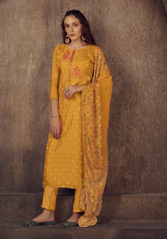 Znr Kiana New Exclusive Wear Fancy Designer Salwar Kameez Collection
