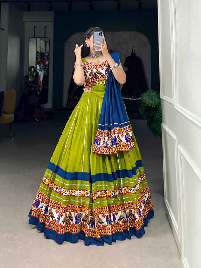 Aawiya 1682 Parrot Pure Cotton Designer Navratri Lehenga Choli Exporters In India