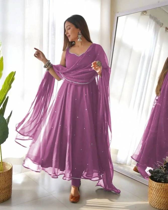 Fg Ladies Gown wholesale market in Surat
