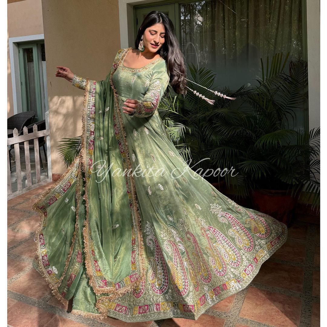 Sr 1621 Pure Heavy Chinon Silk Wedding Wear Online Readymade Suits Wholesale