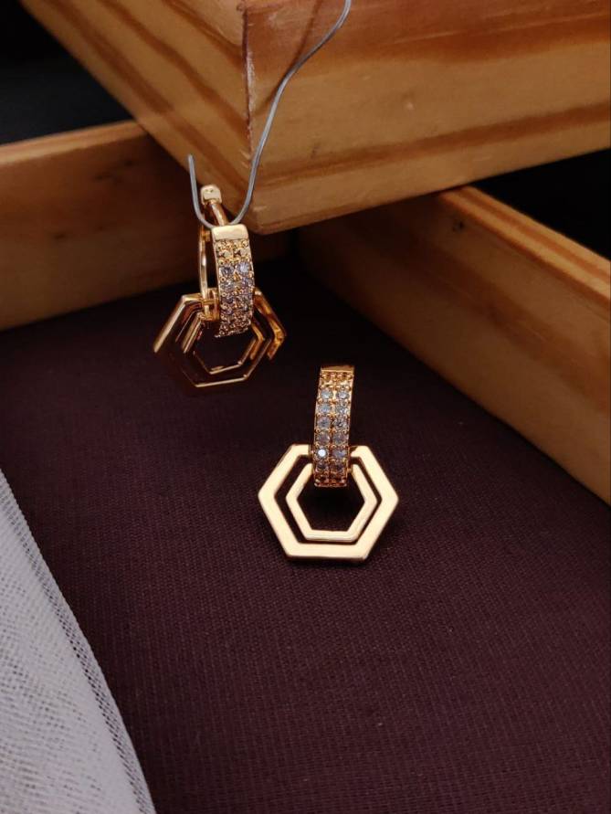 Micro Rose Gold Daily Wear Earrings manufacturers