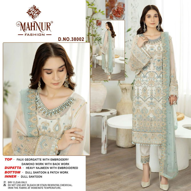 Mahnur Vol 38 38001 To 38003 Pakistani Suits Wholesale Price In Surat
