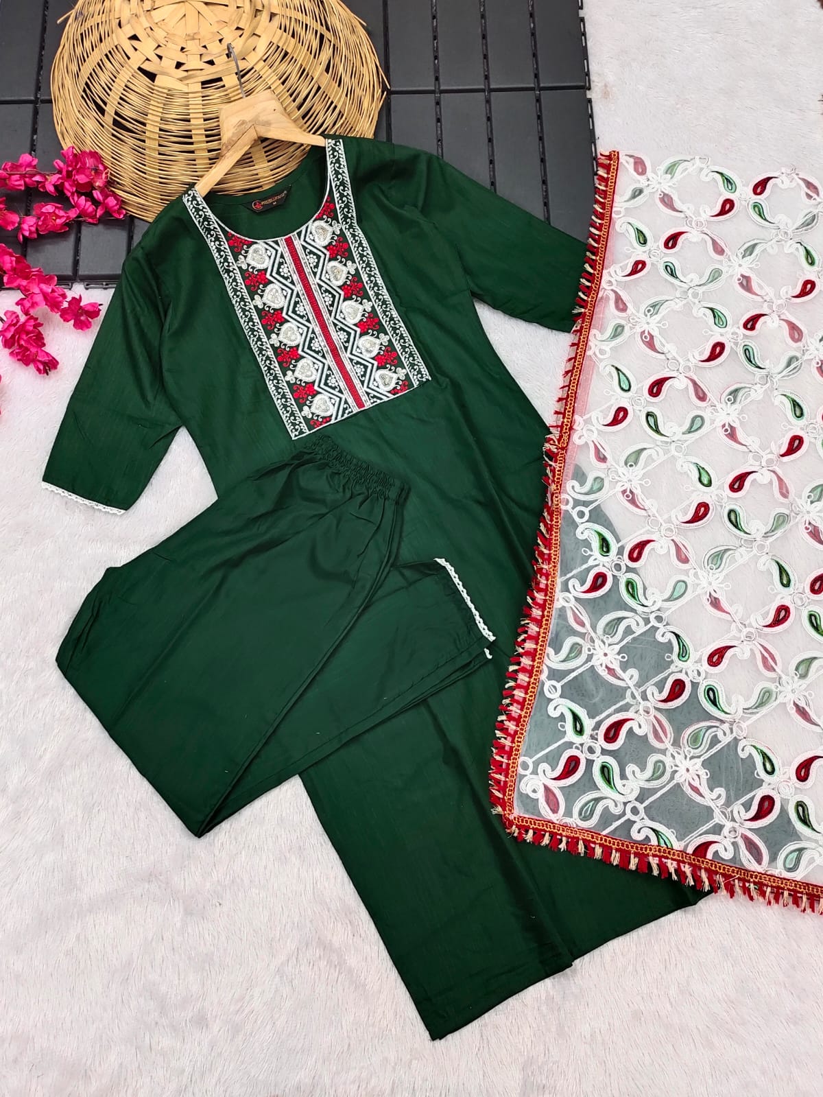 Shamal Viscose Reyon Embroidery Kurti With Bottom Dupatta Wholesale Shop In Surat