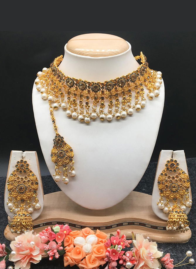 Gold and Silver Latest Heavy Fancy Bridal Pearl Necklace  