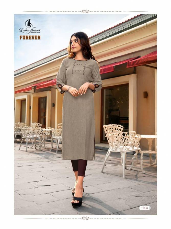 LADIES FLAVOUR FOREVER Latest Designer Festive Wear Fancy Rayon Weaving Pattern With Hand work Heavy Kurtis Collection 