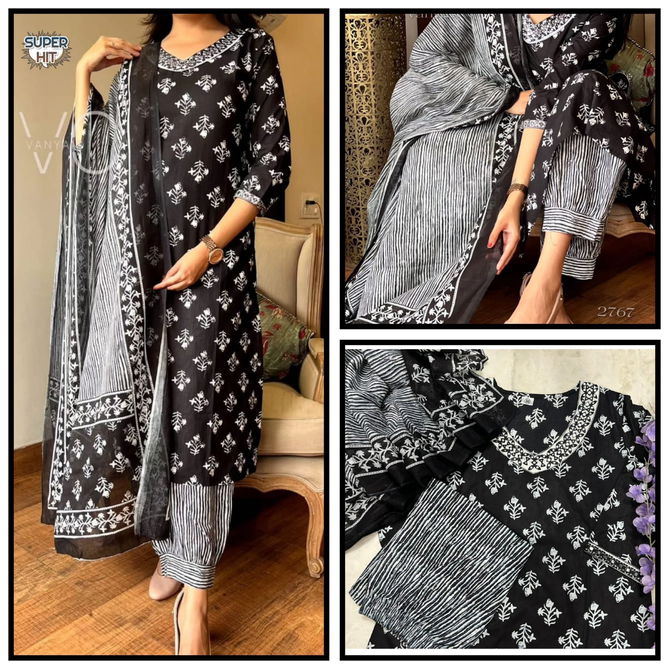 Kalaai Cotton Printed Wholesale Kurti With Bottom Dupatta Manufacturers
