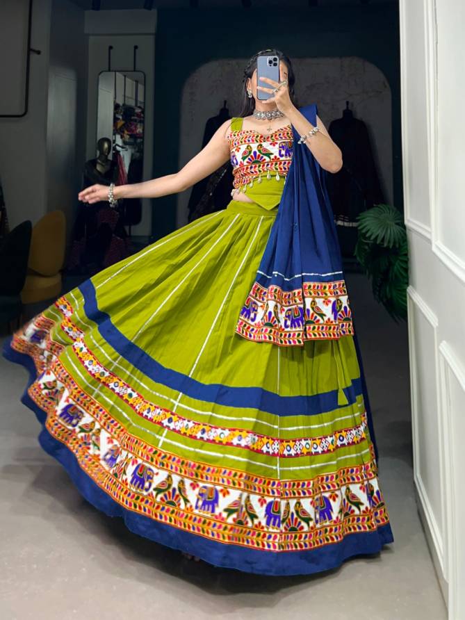 Aawiya 1682 Parrot Pure Cotton Designer Navratri Lehenga Choli Exporters In India