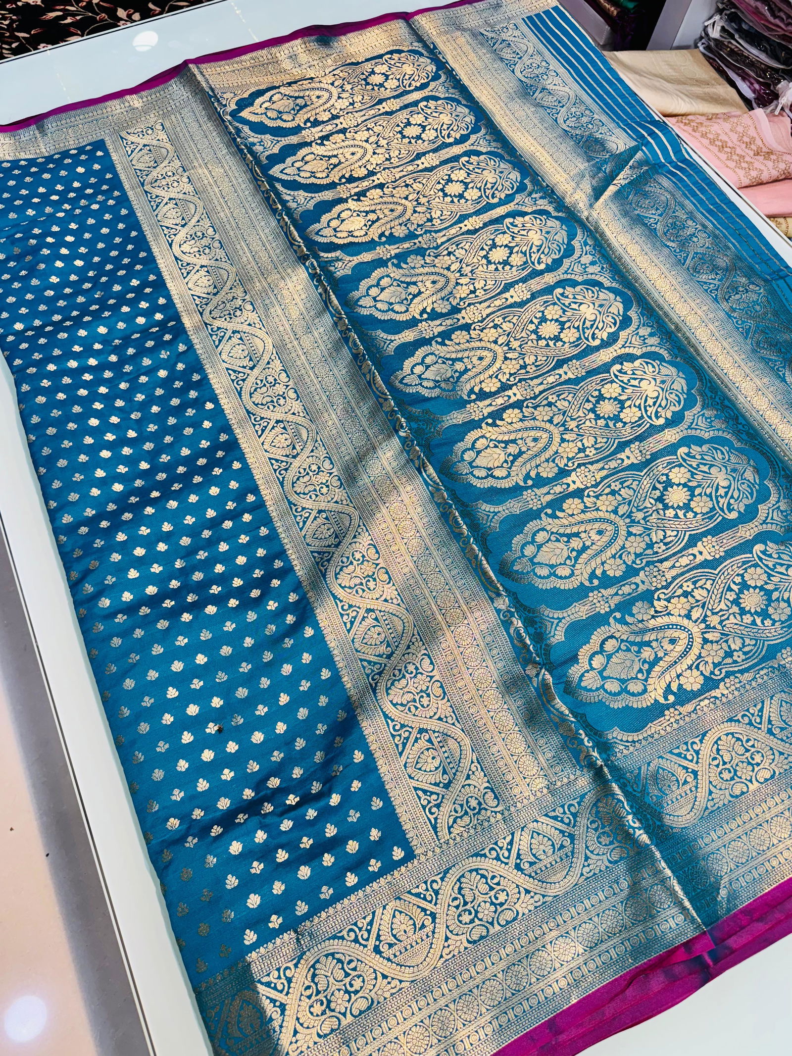 Pure 2 By Policona Pure Soft Silk Handloom Wedding Wear Wholesale Saree In India