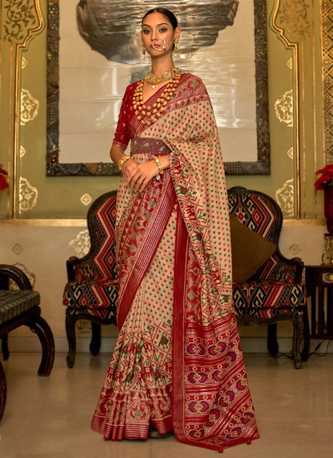 Beige And Maroon Colour Mangalkari Exclusive Wear Wholesale Silk Sarees 522 B