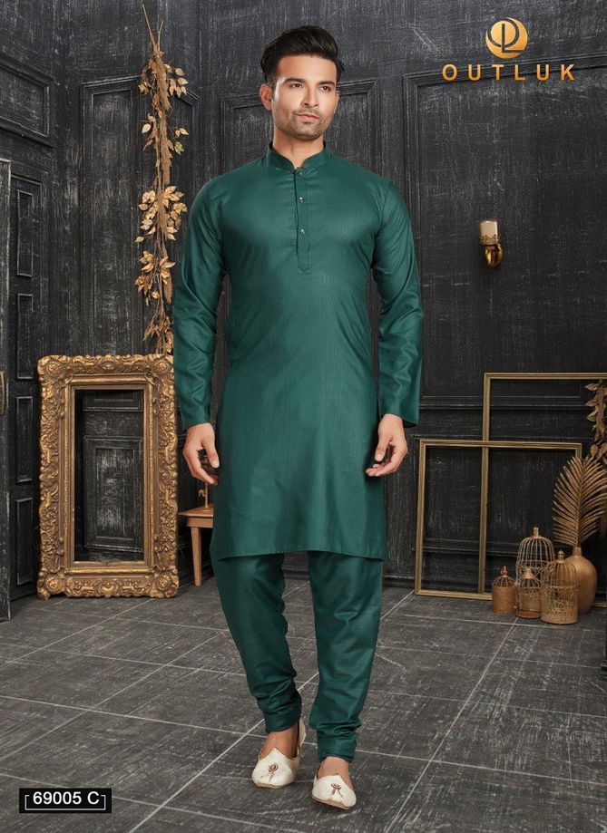 Dark Green Colour Outluk Vol 69 C Wholesale Kurta Pajama Catalog 69005 C