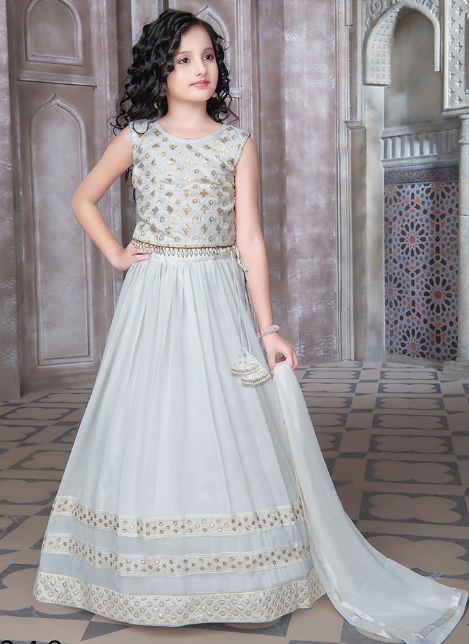 Aaradhna Vol 35 Designer Lehenga Choli Wholesale Girls Wear Catalog