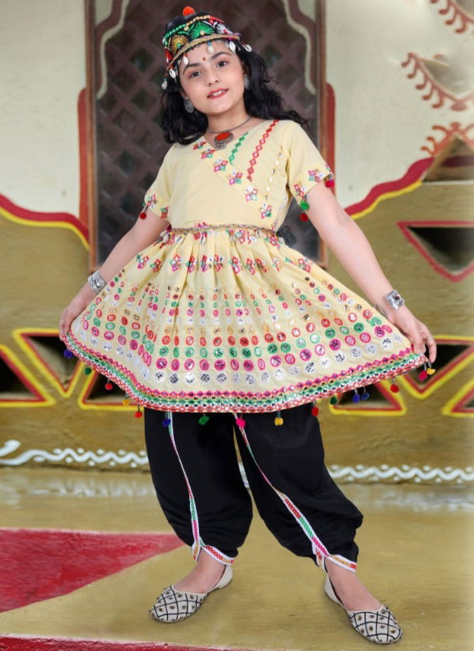 Thangat Festive Wear Kediya And Dhoti Wholesale Kids Catalog