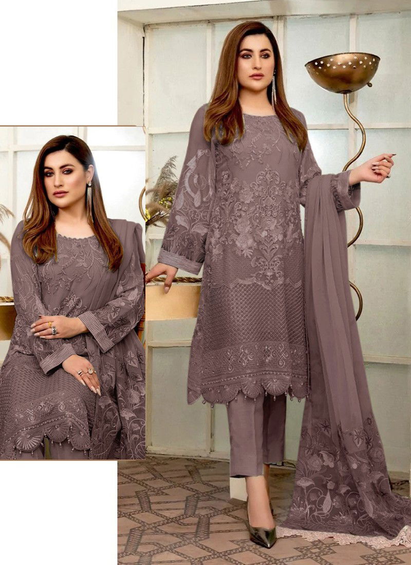 R 553 NX Ethnic Wear Wholesale Pakistani Suits