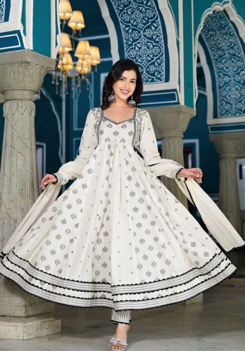 Designer Printed Cotton Alia Cut Kurti With Bottom Dupatta Clothing  Suppliers In India - The Ethnic World