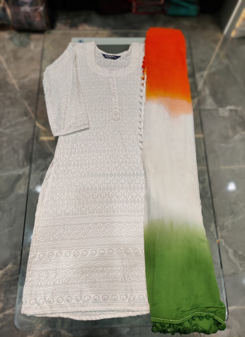 Bollywood-Approved Ethnic Outfits That Are Perfect For Independence Day,  And Where to Buy Them