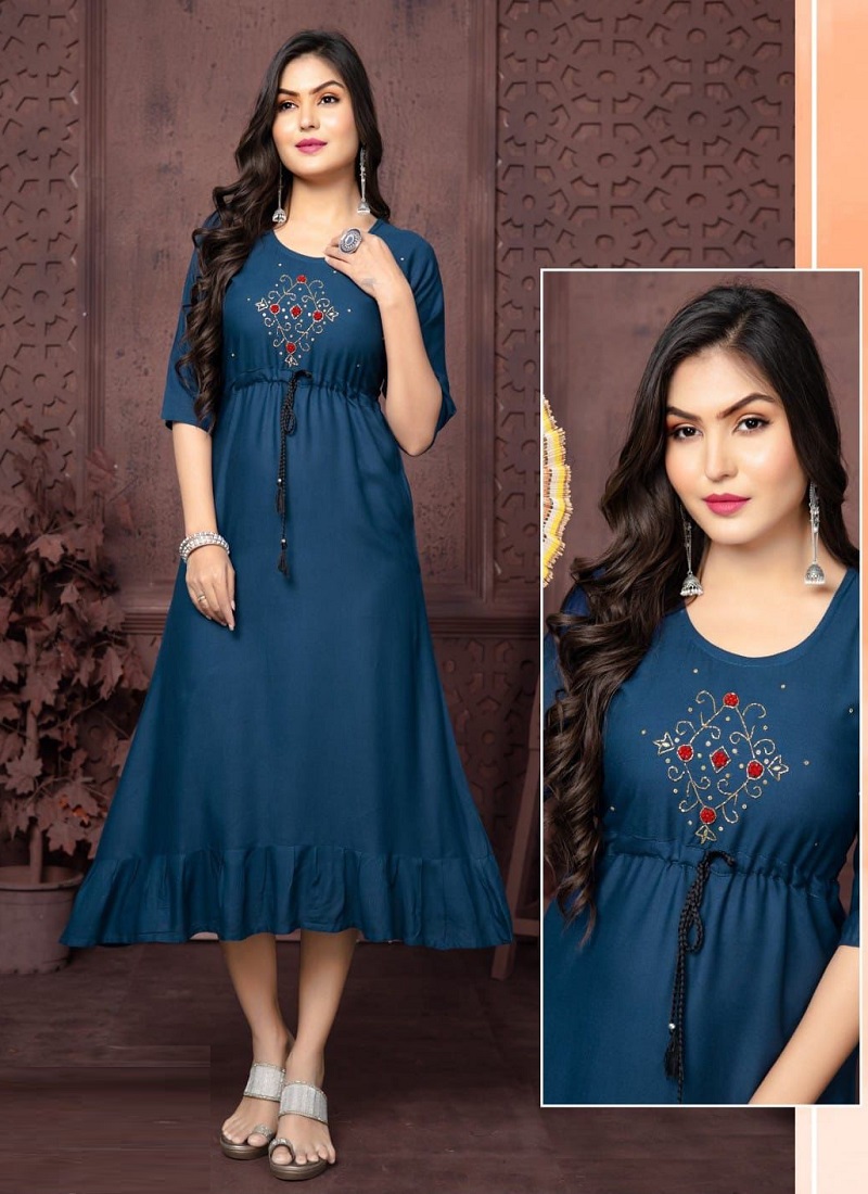 Devyani Fashion India  Buy Online Wholesalers Supplier Clothing Salwar  Suit Sarees Leggins
